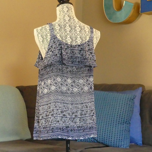 Beautiful graphic print tank top - Picture 3 of 4